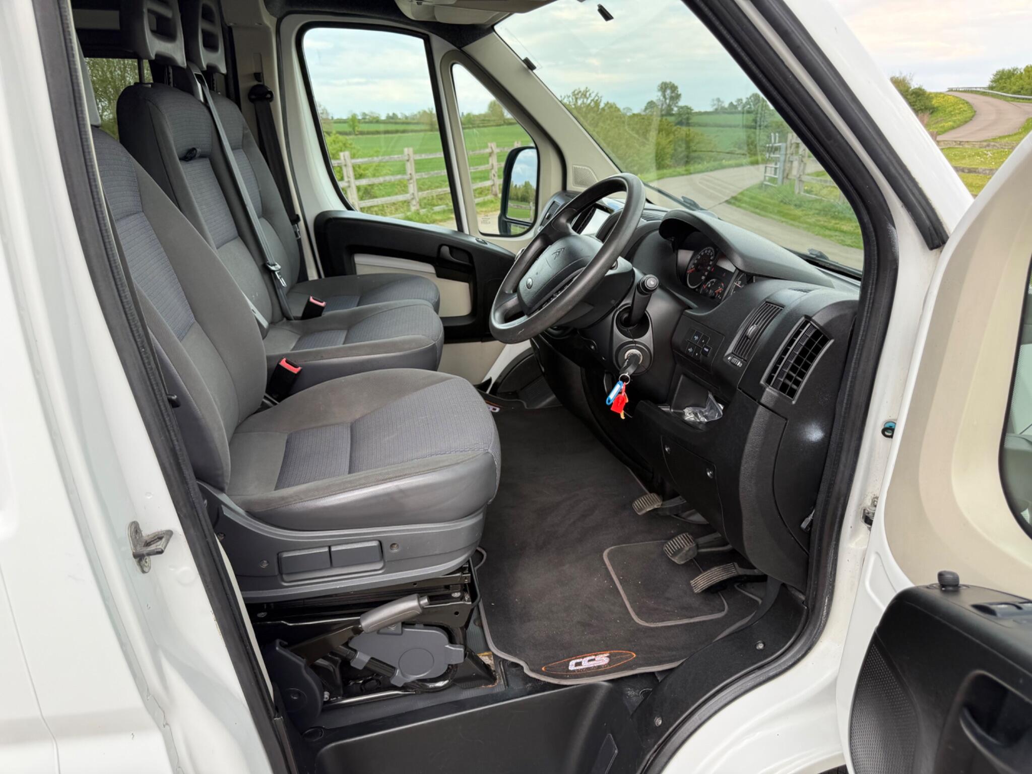 Citroen Relay 2.2 HDi 35 Enterprise L3 H2 4dr — photo 29 of 134