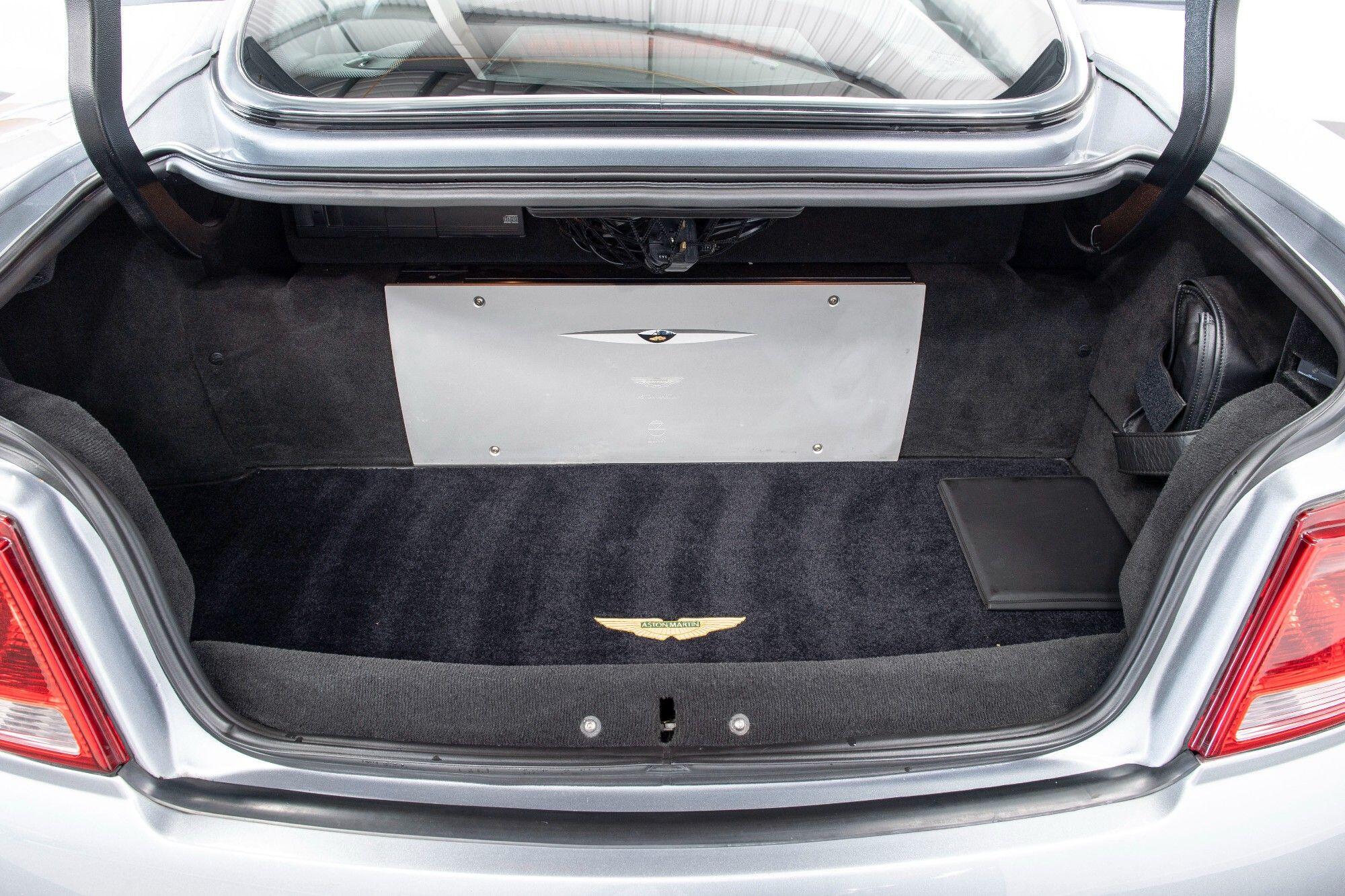 Aston Martin Vanquish view 23