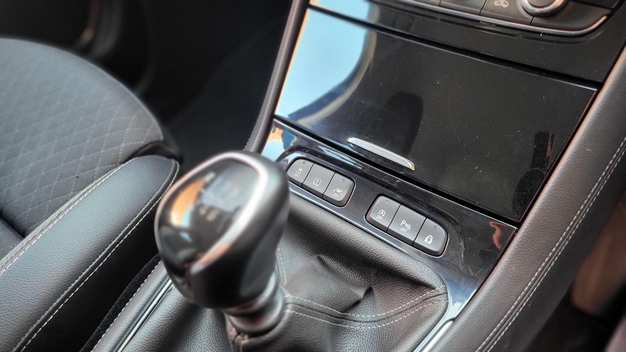 Vauxhall Grandland X view 13