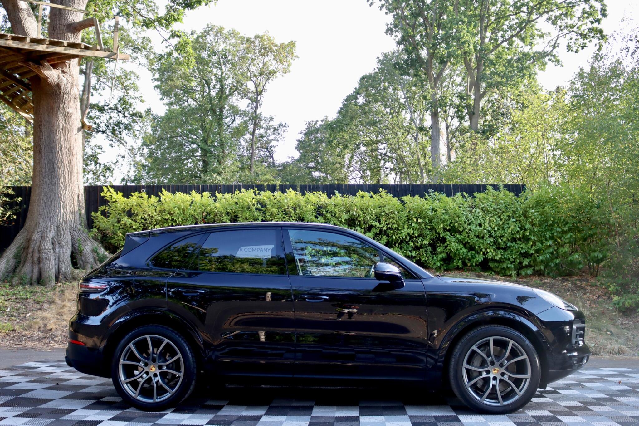 Porsche Cayenne view 2