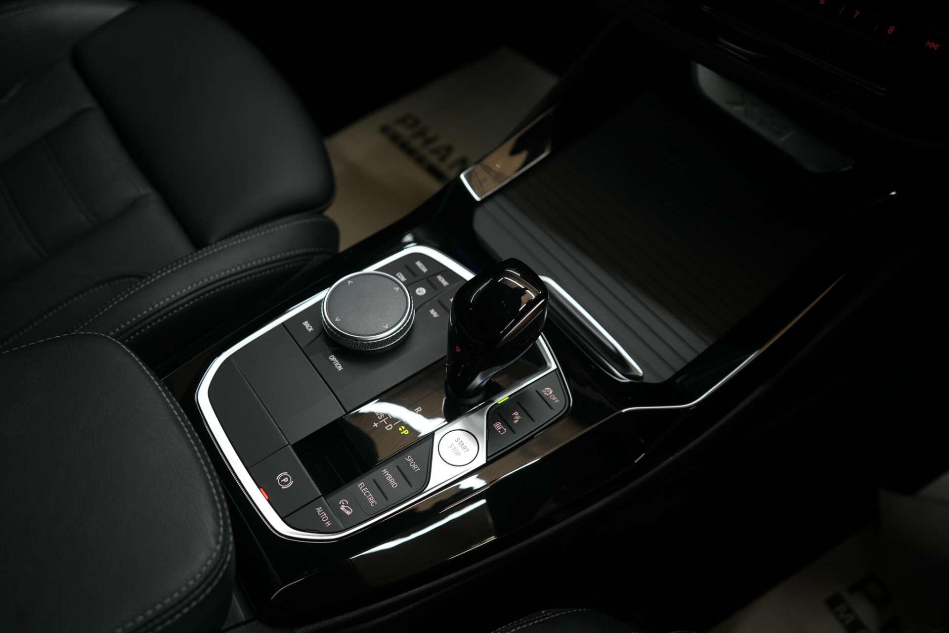 BMW X3 view 34