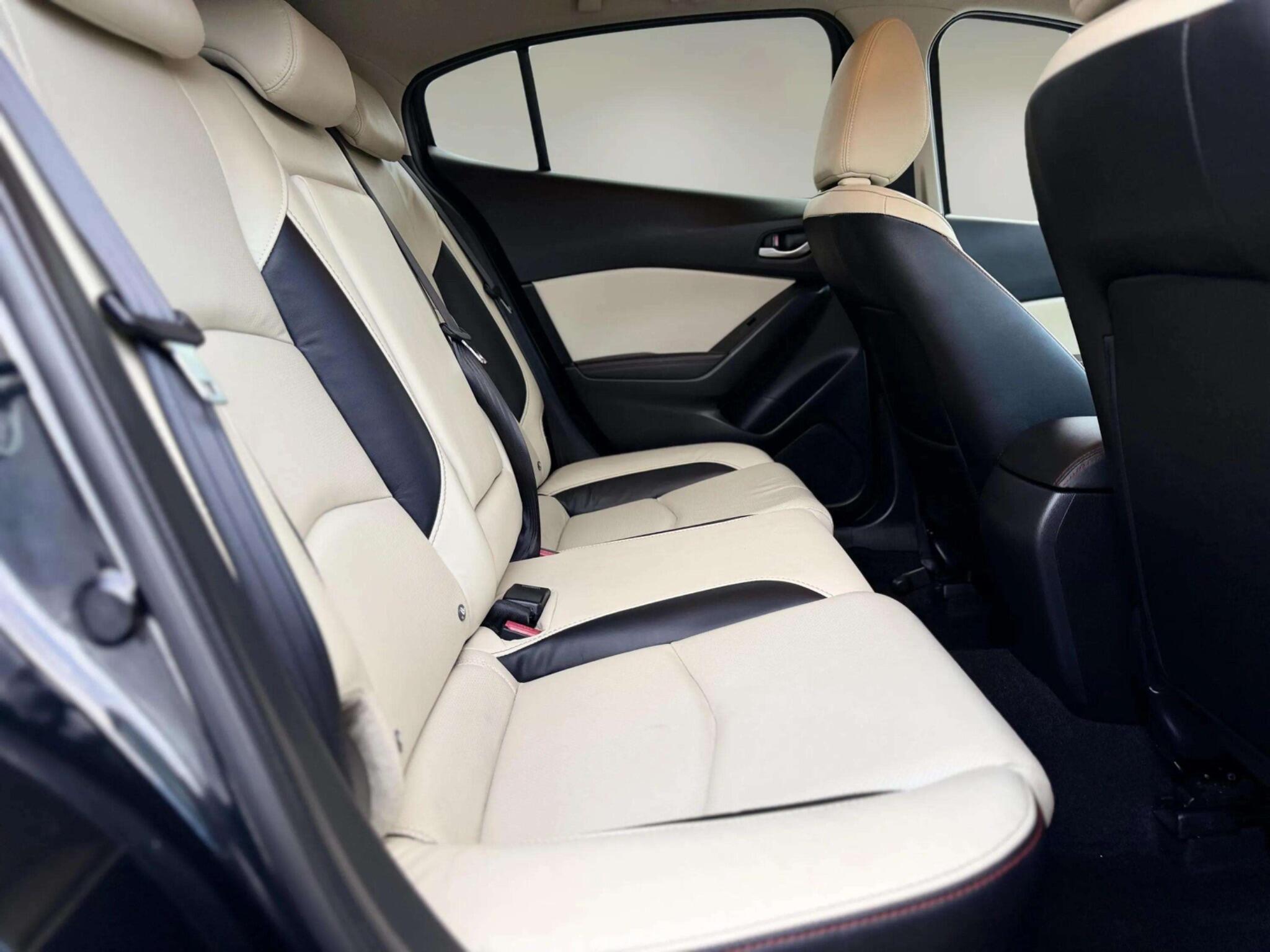 Mazda Skyactiv-G view 45