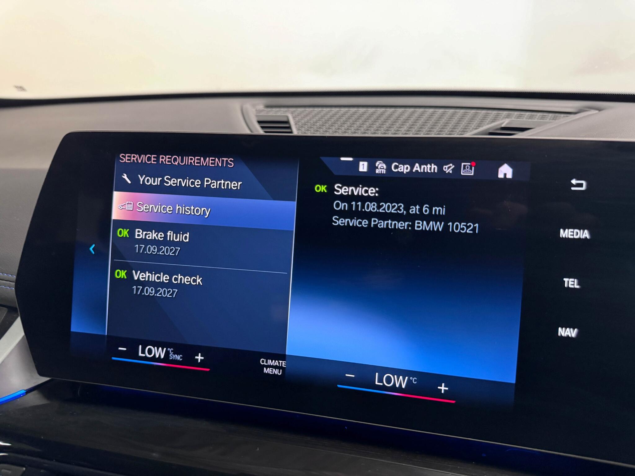 BMW Ix1 view 50