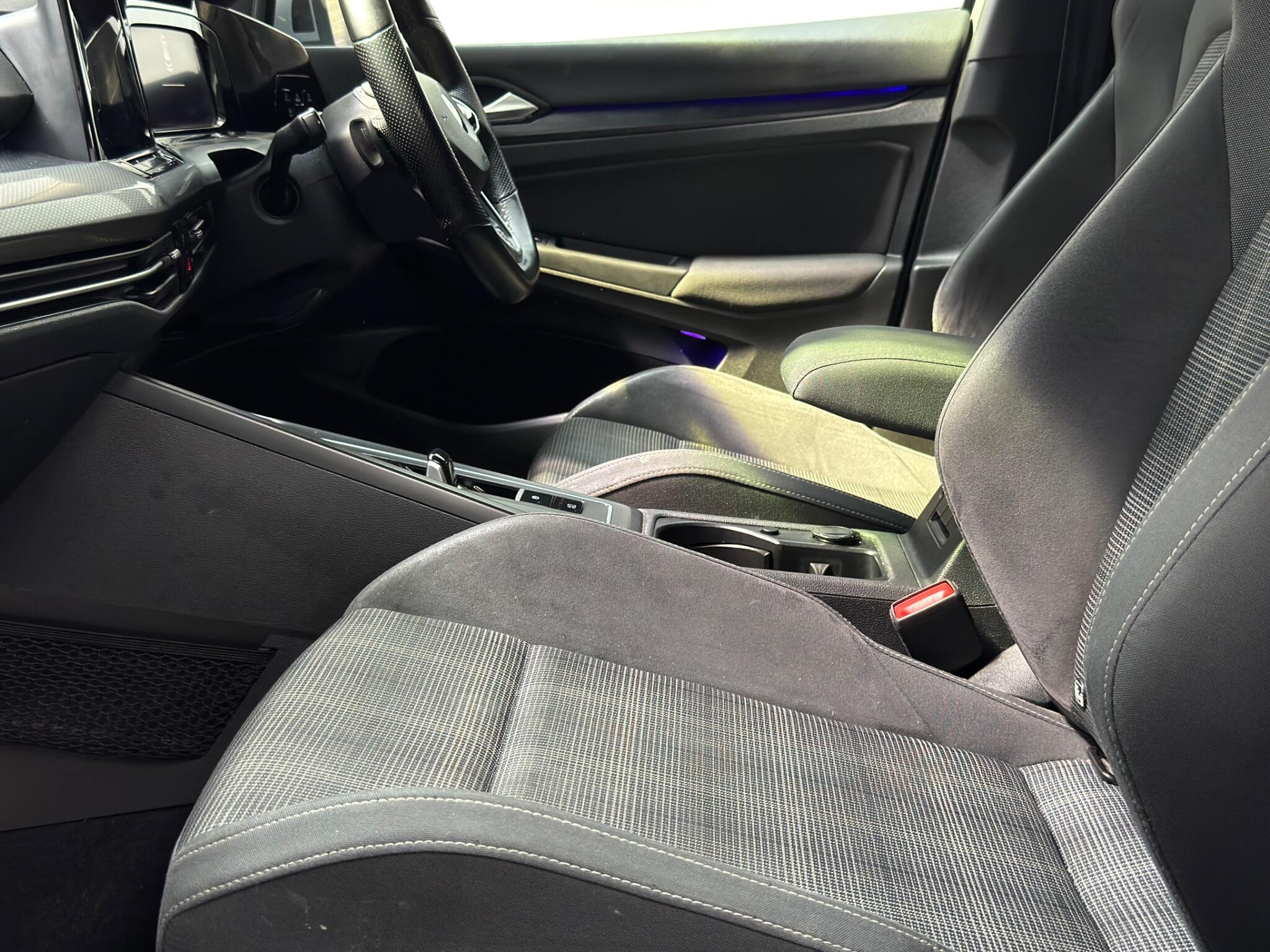 Volkswagen Golf view 44