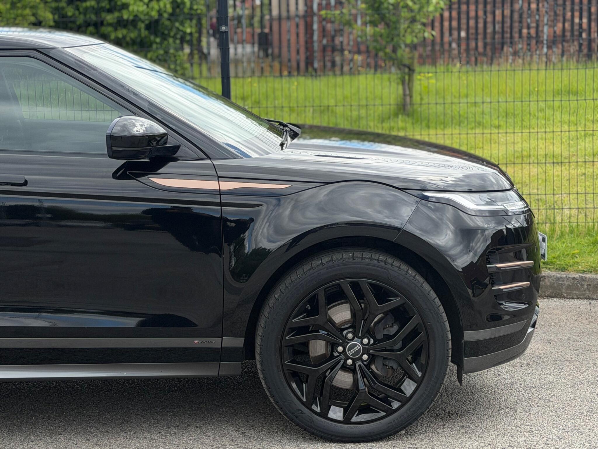 Land Rover Range Rover Evoque view 44