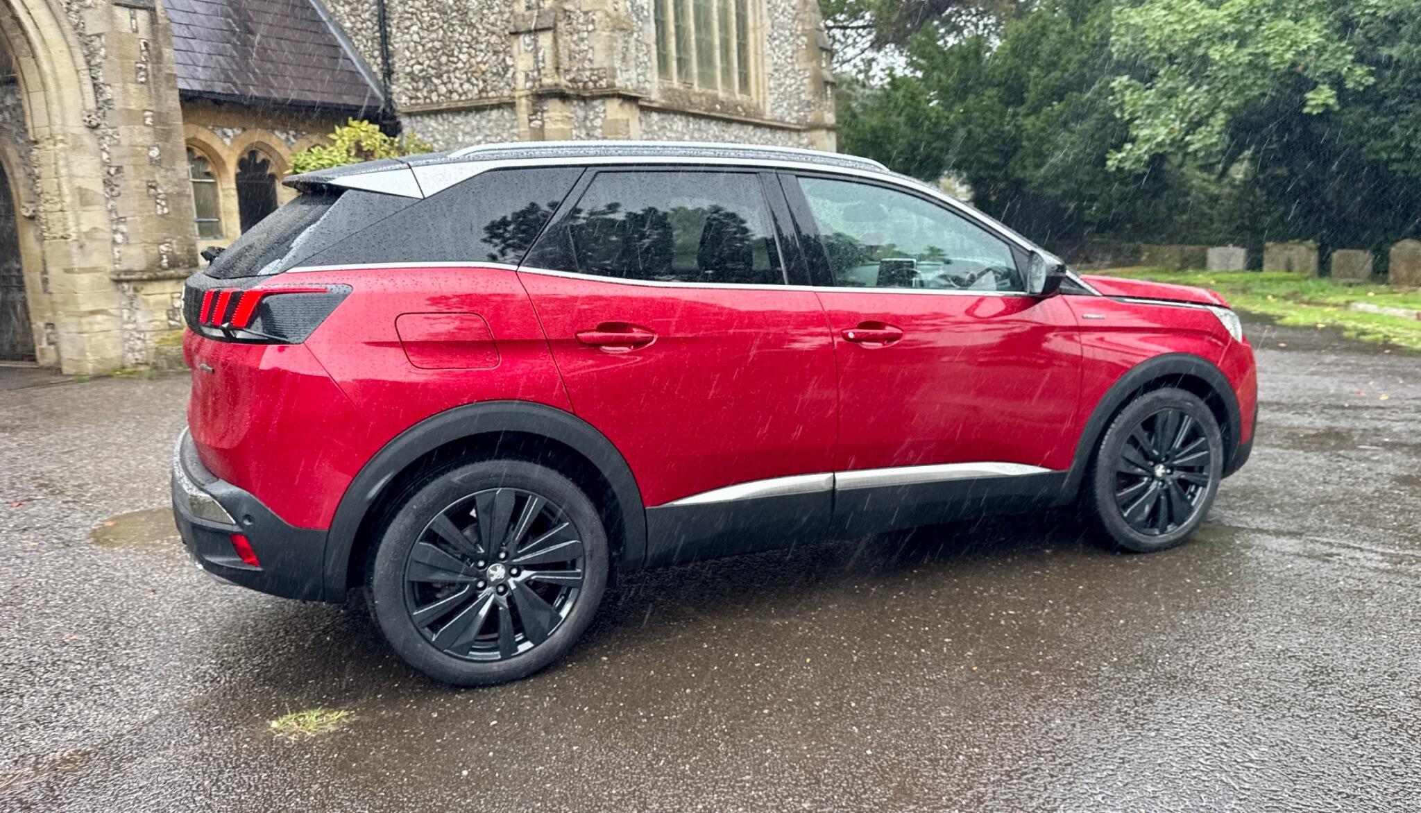Peugeot 3008 view 18