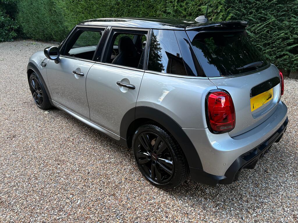 Mini Hatch view 2
