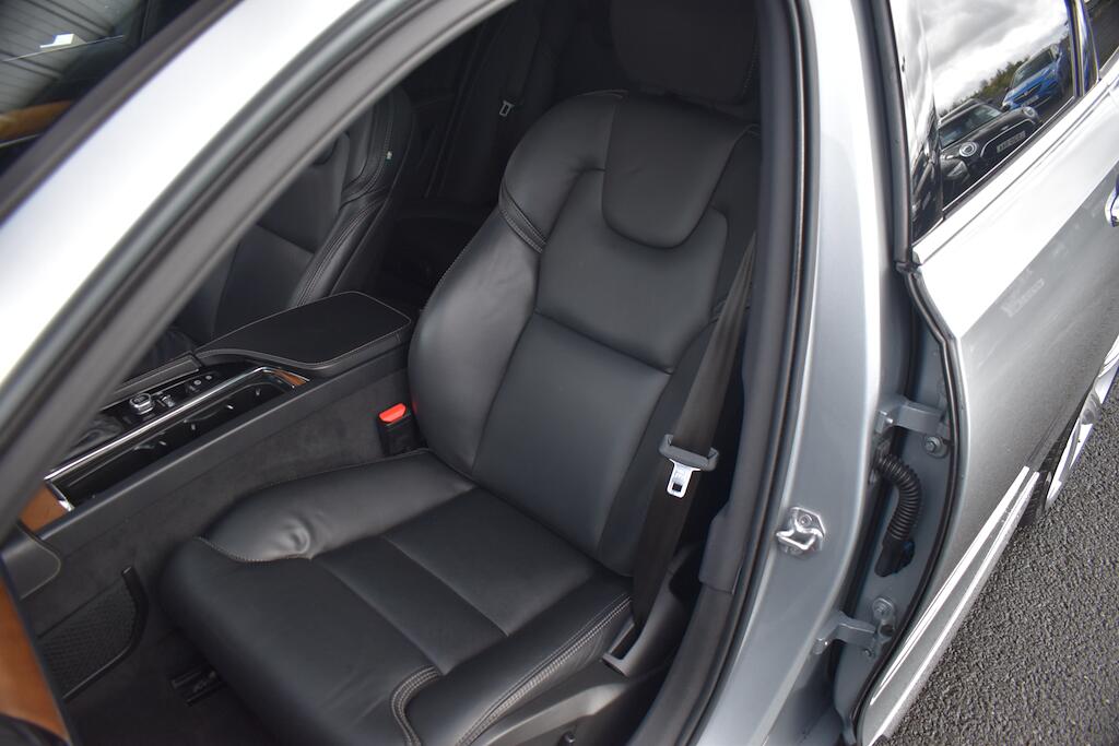 Volvo V90 view 42