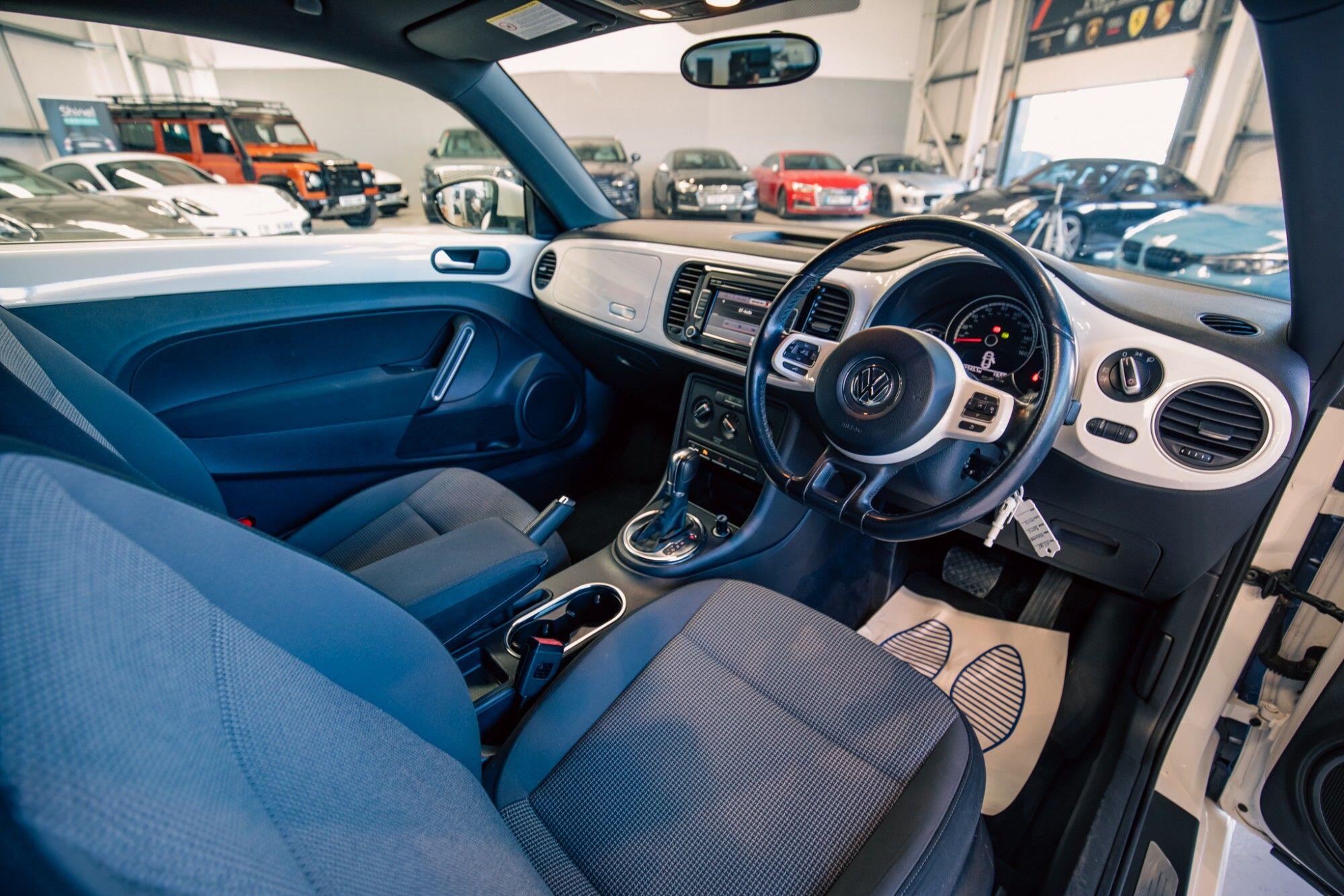 Volkswagen Beetle view 3