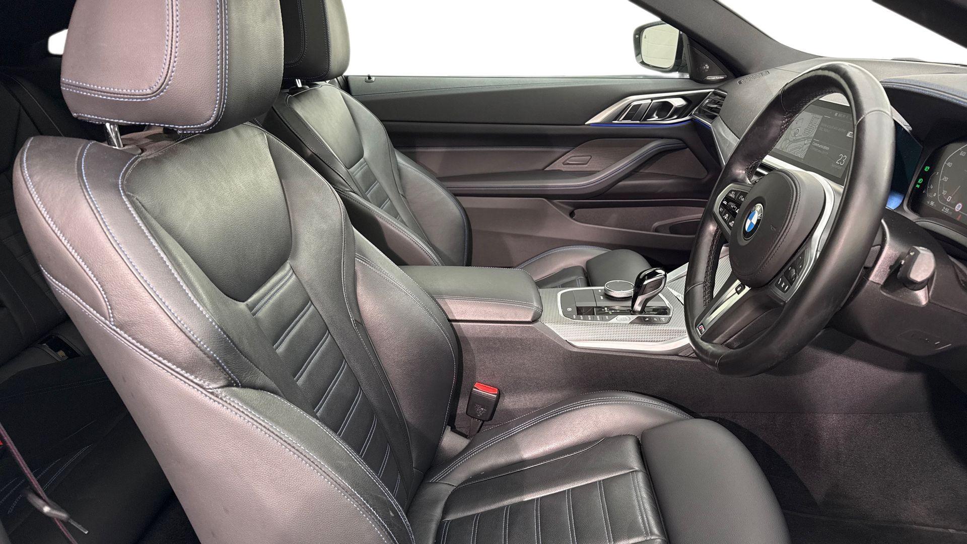 BMW 4 Series view 11