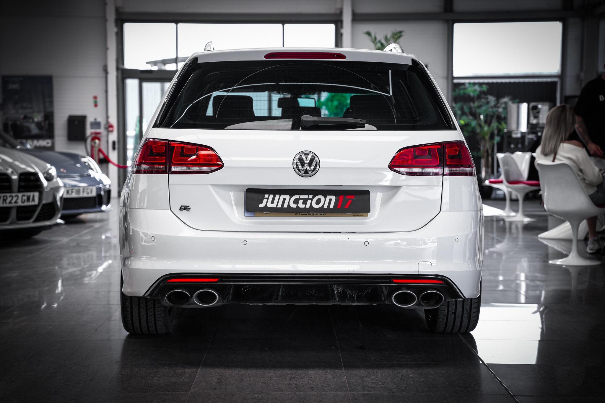 Volkswagen Golf view 14