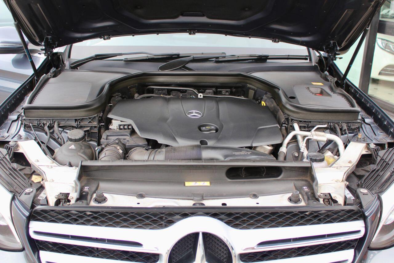 Mercedes-Benz GLC view 15