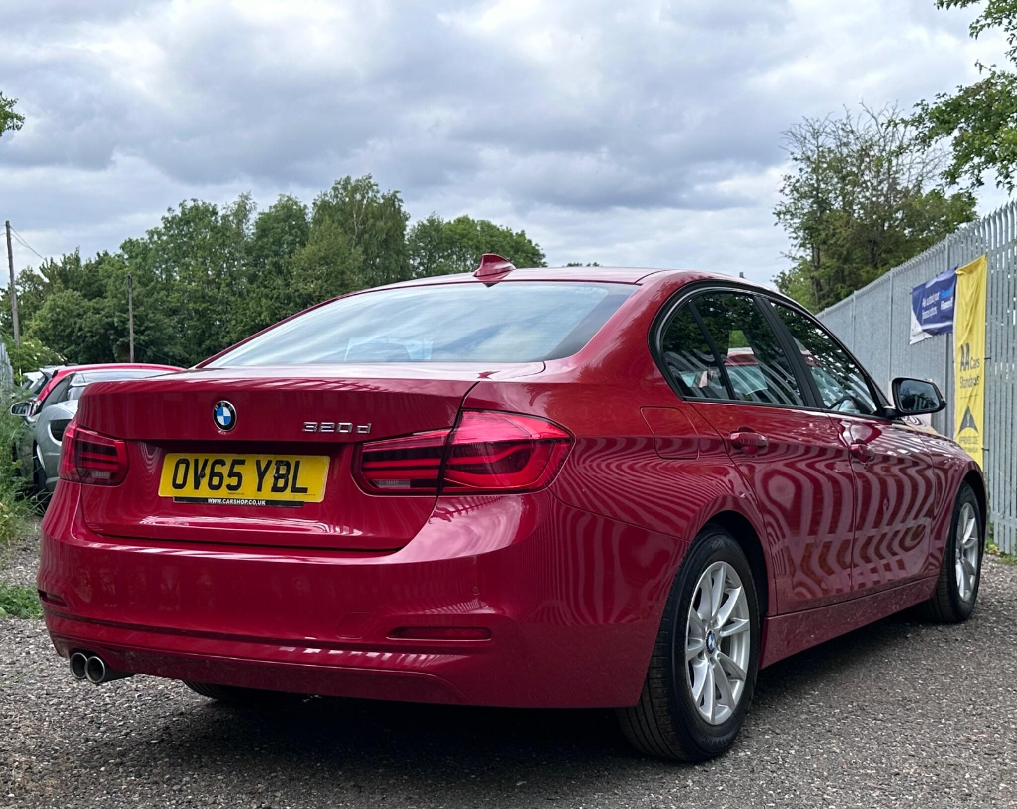 2015 BMW 3 Series image 19