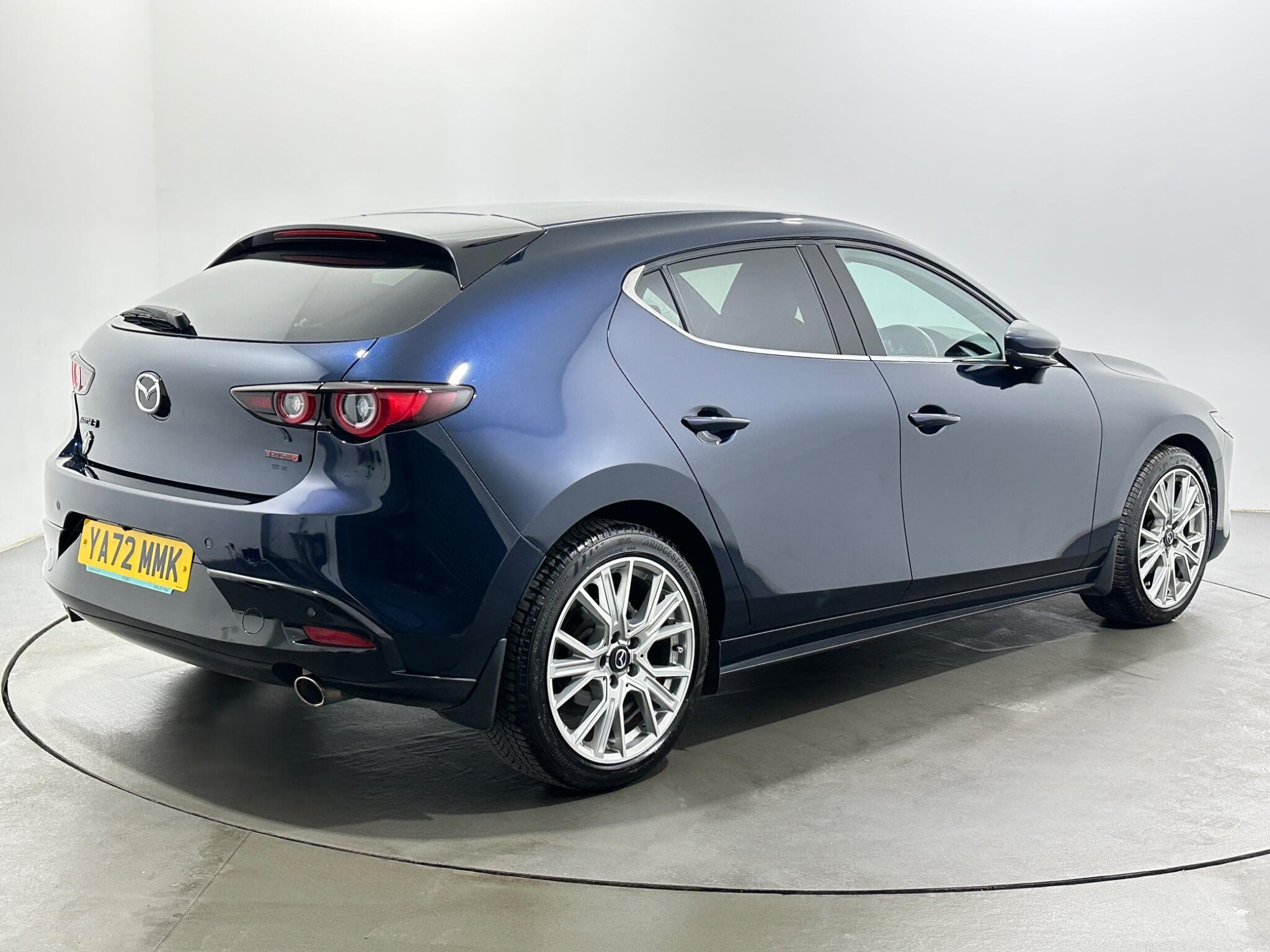 Mazda Mazda3 view 8