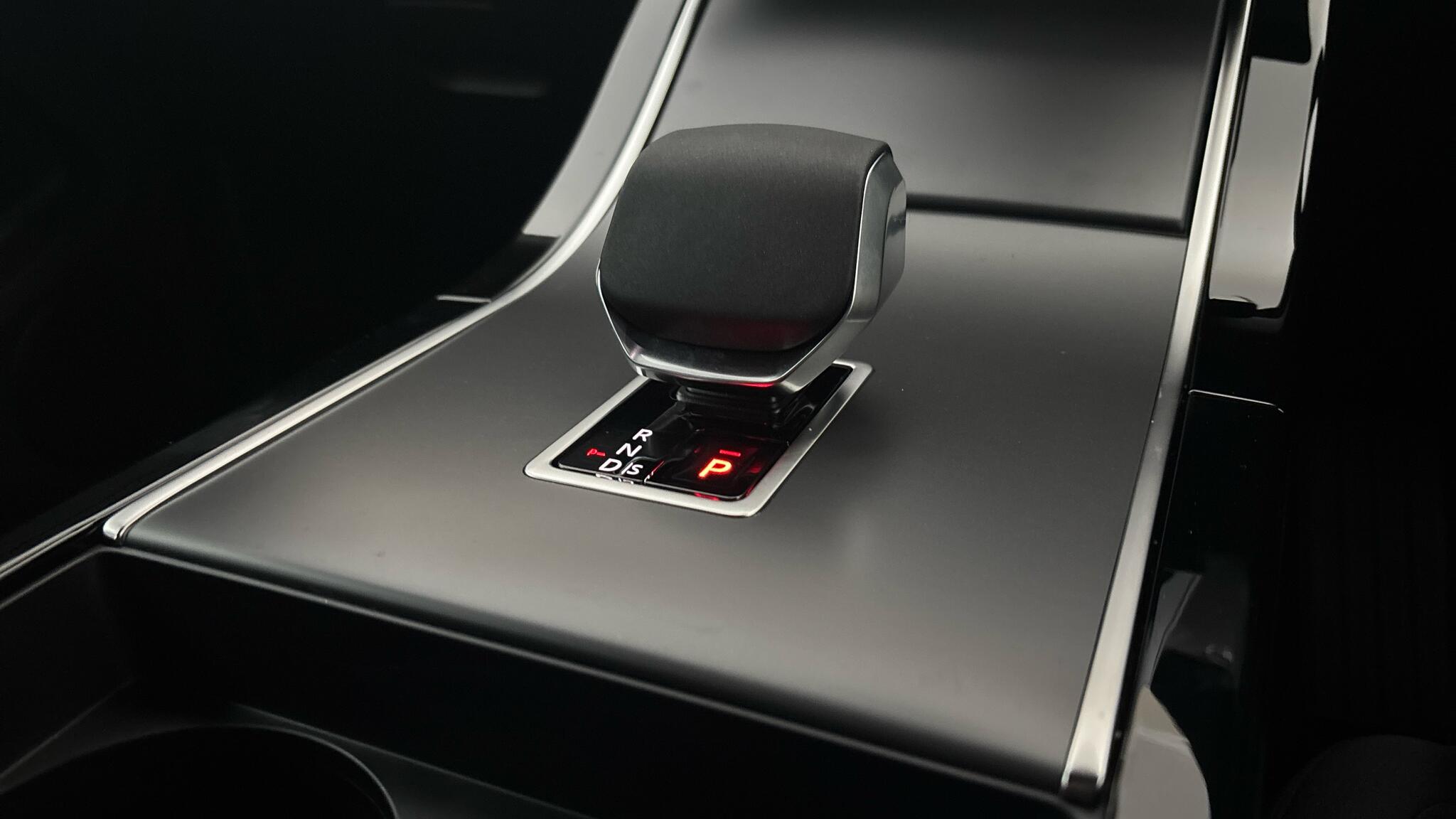 Land Rover Range Rover Evoque view 13