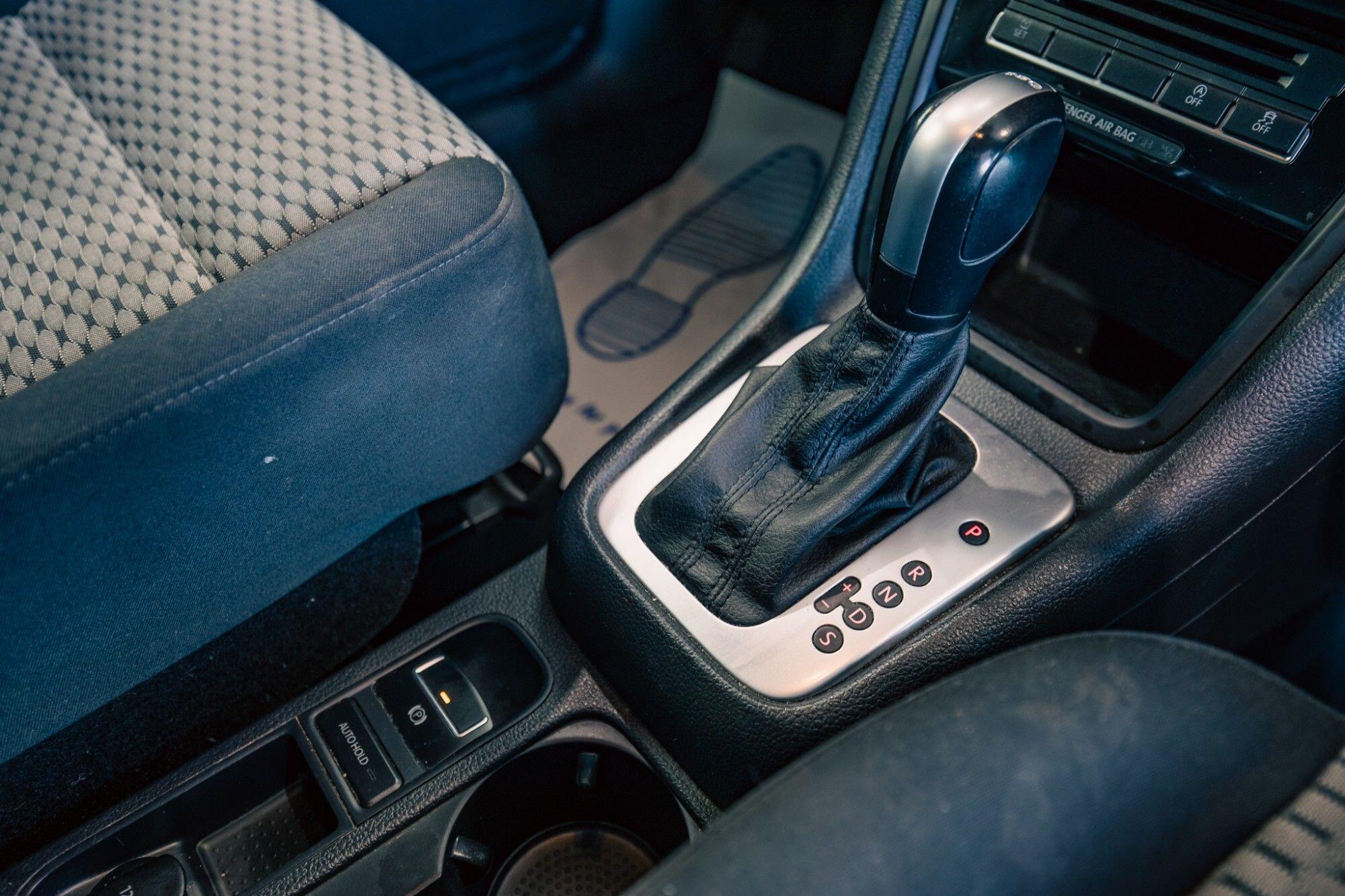 Volkswagen Sharan view 18