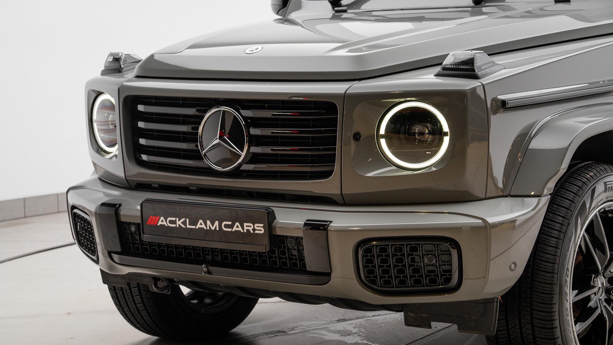 Mercedes-Benz G Class view 10
