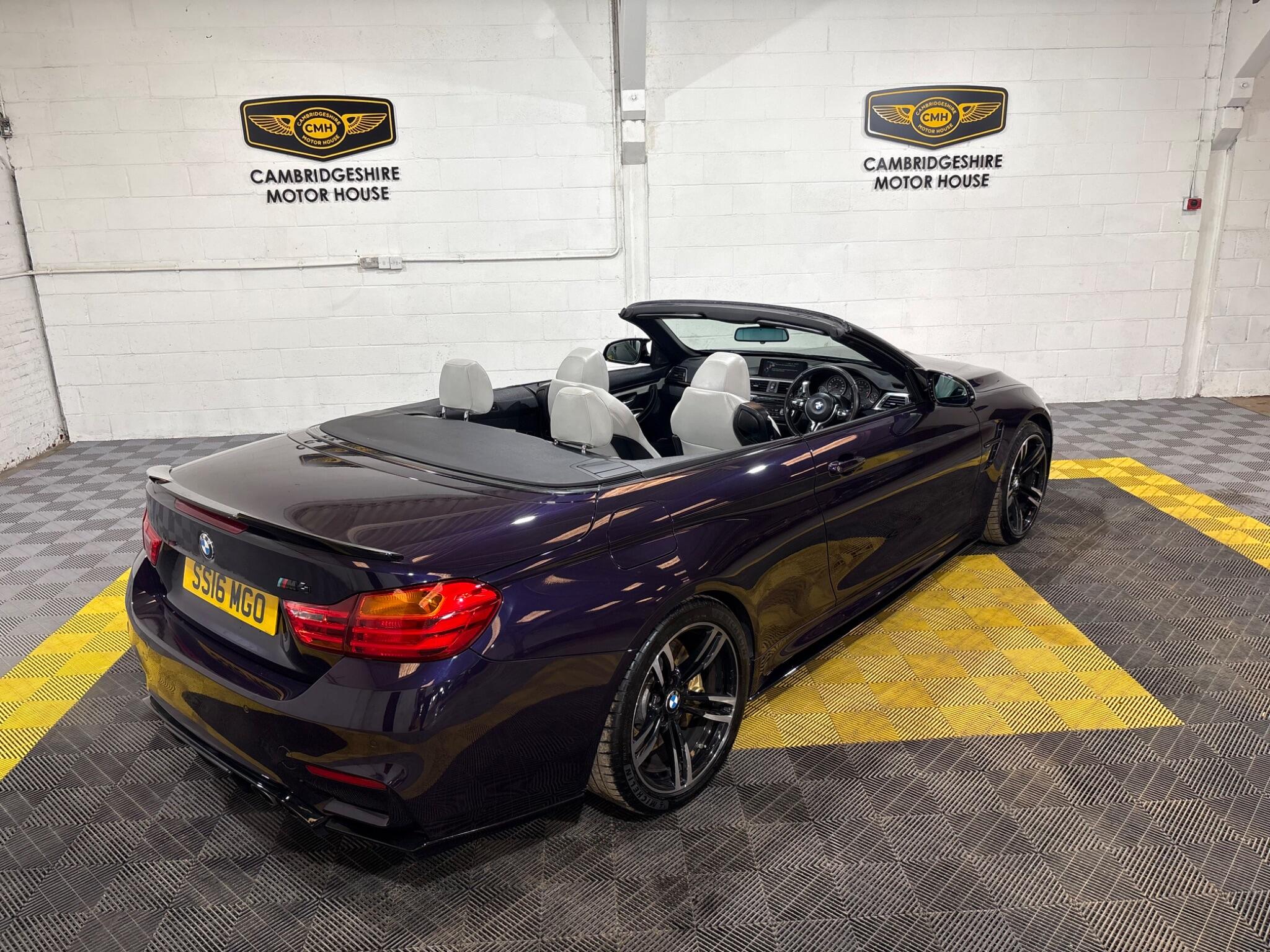 BMW M4 view 15