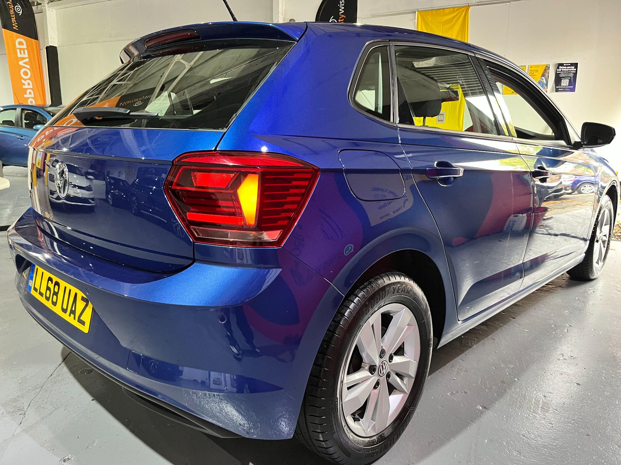 Volkswagen Polo view 75