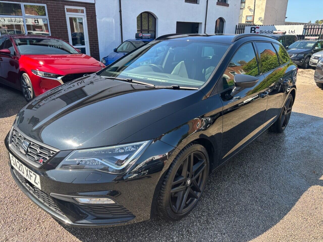 Seat Leon Leon view 3