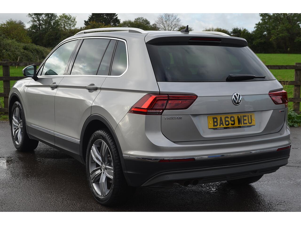 Volkswagen Tiguan view 7
