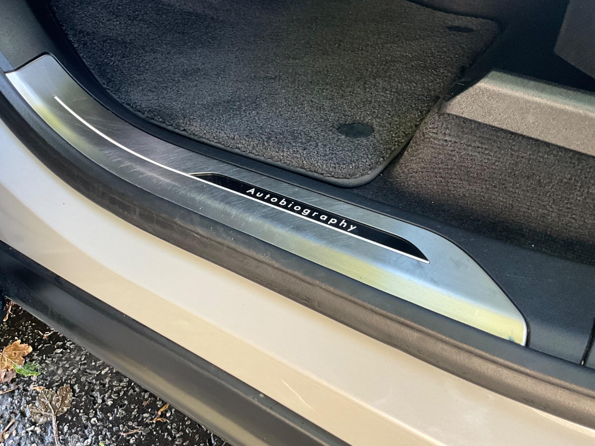 Land Rover Range Rover Sport view 47