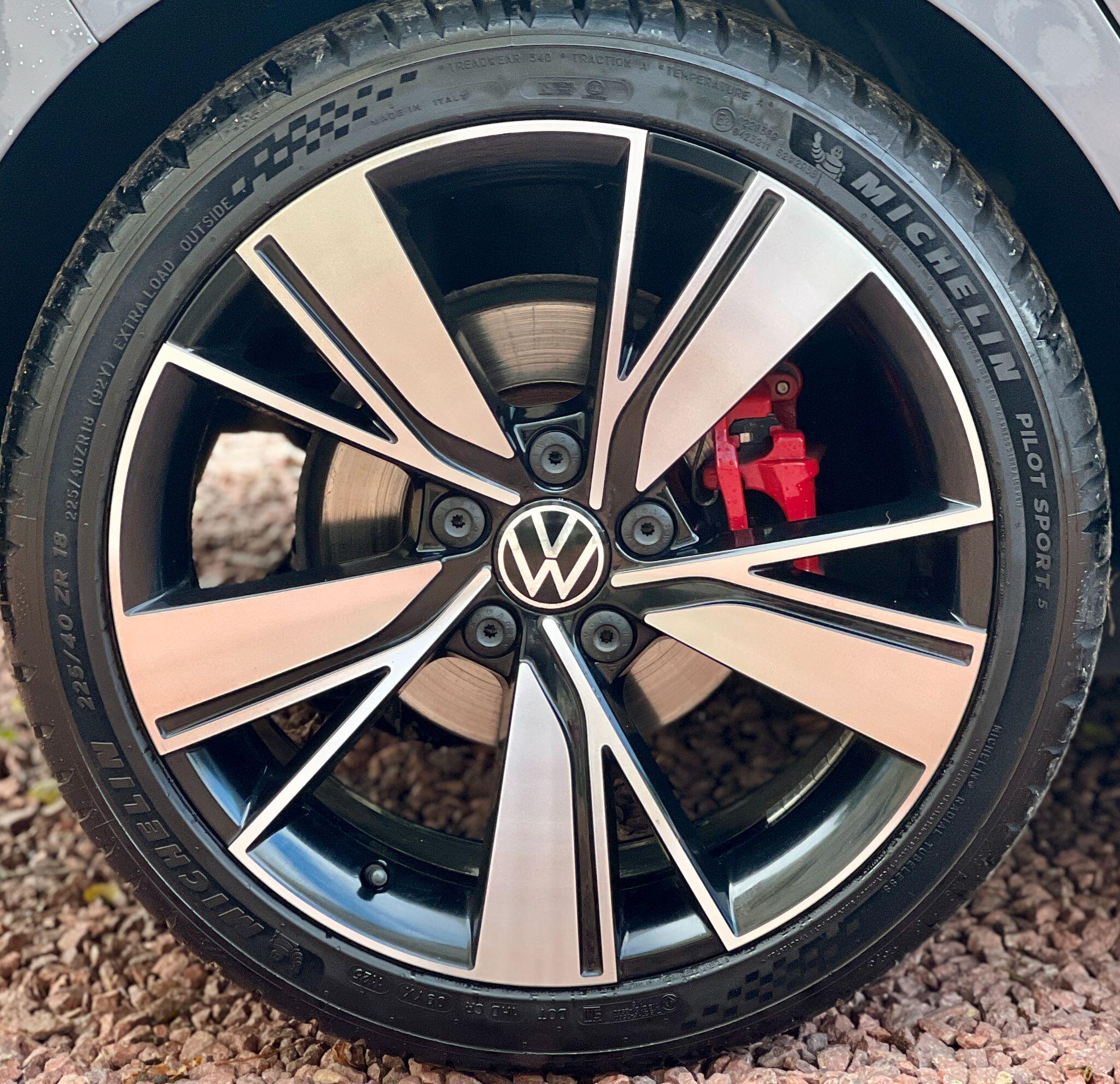 Volkswagen Golf view 36