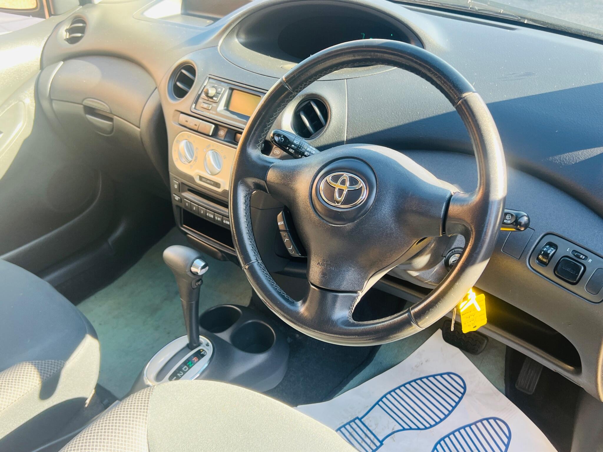 Toyota Yaris view 28