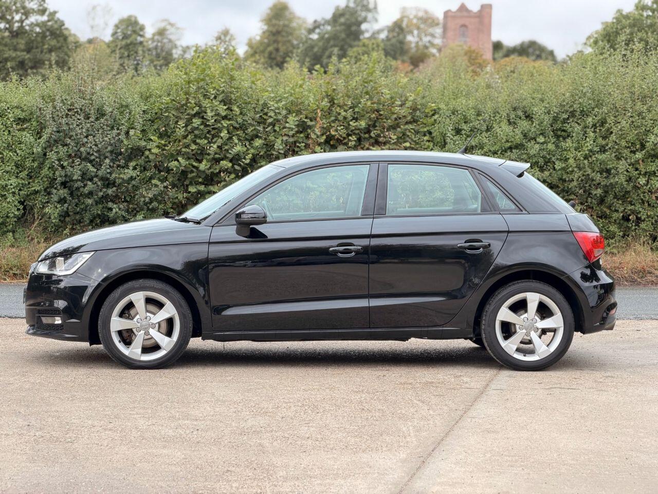 Audi A1 view 8