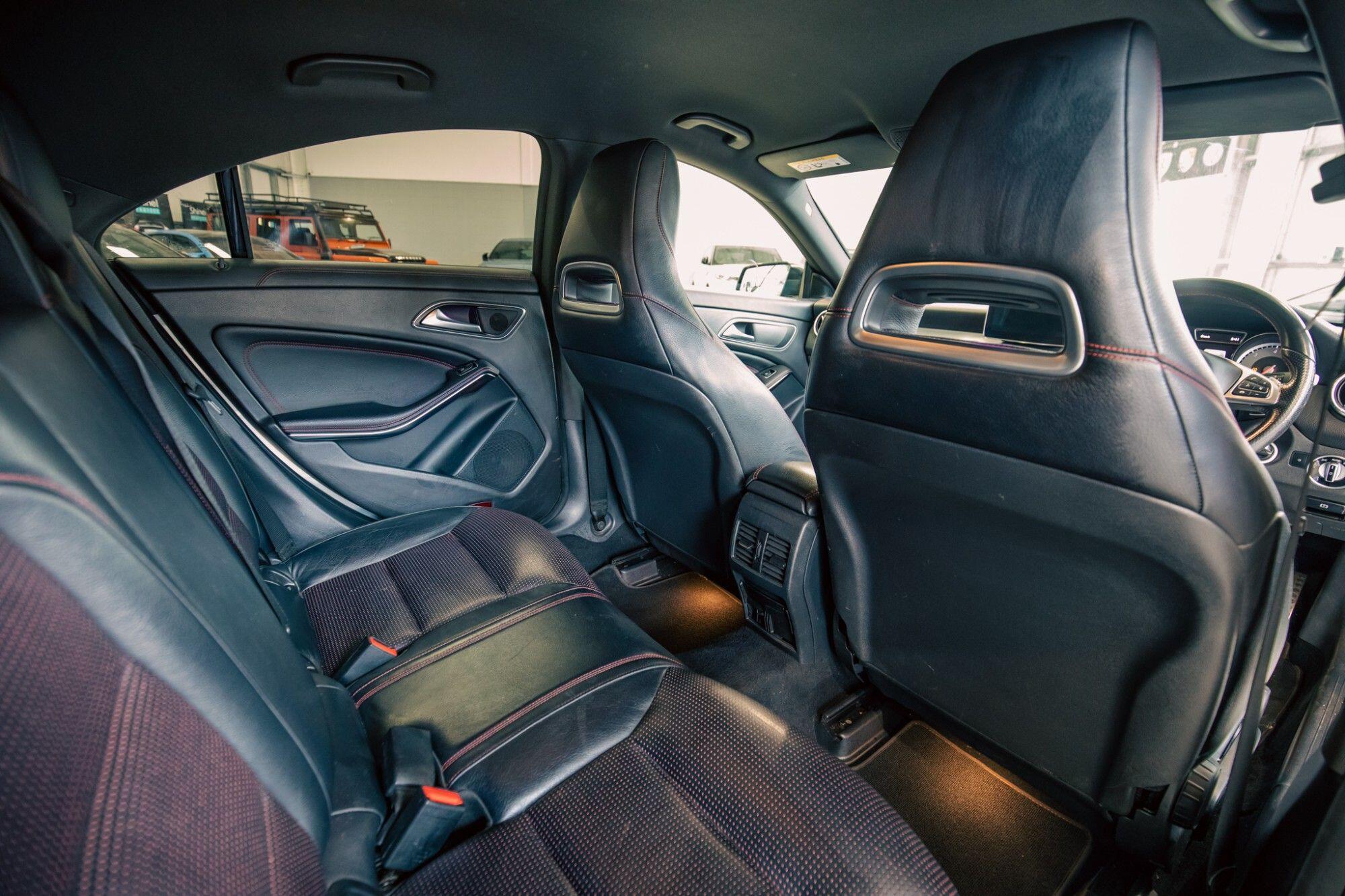 Mercedes-Benz Cla view 8