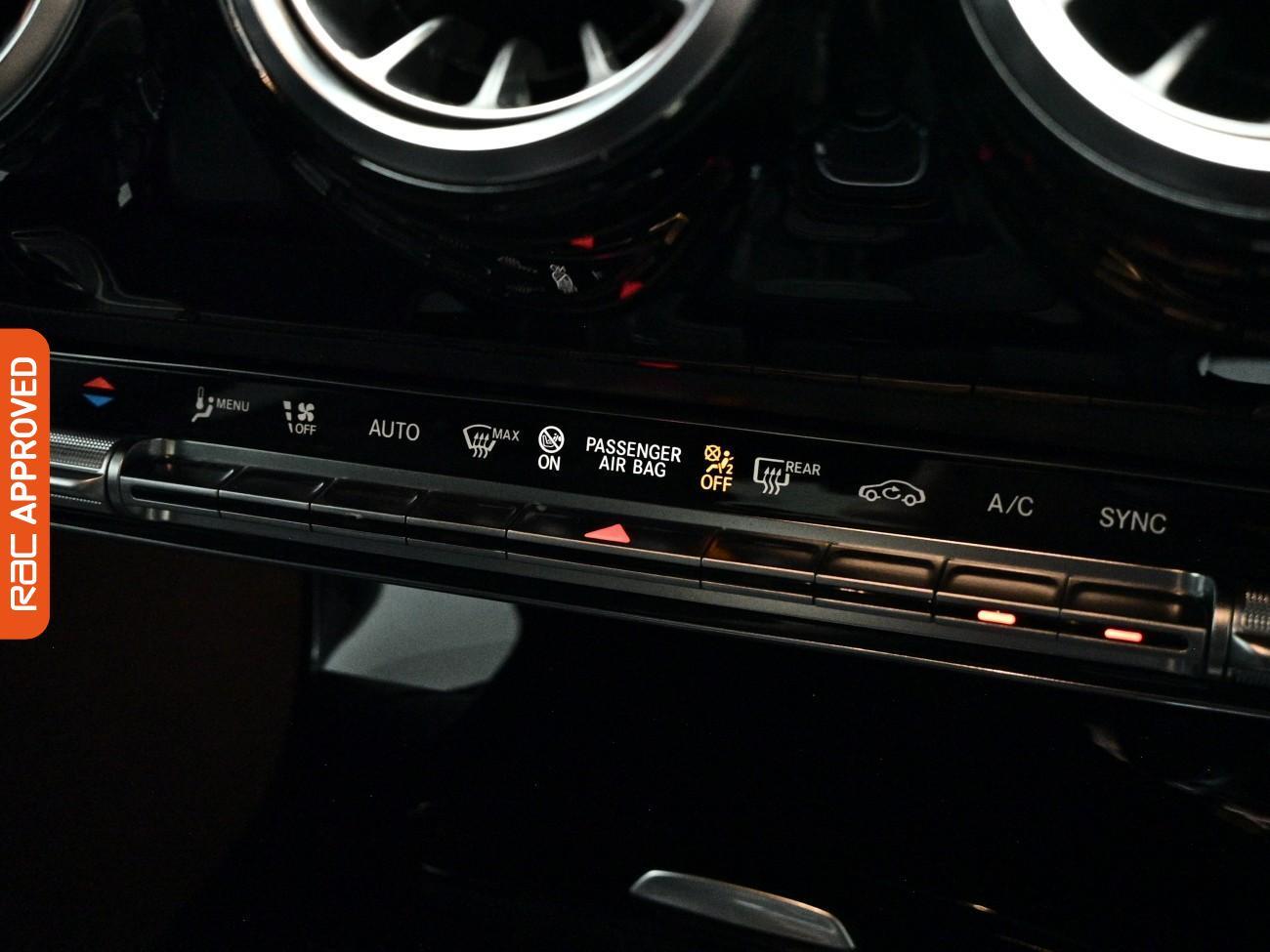 Mercedes-Benz Cla view 14