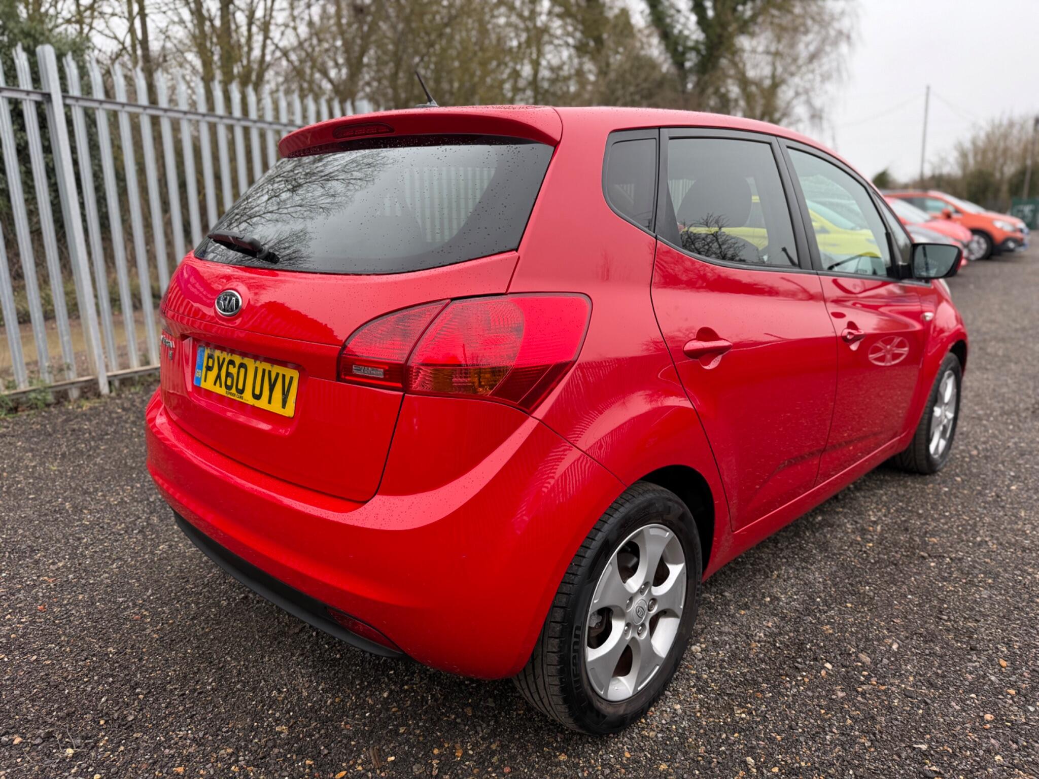2010 Kia Venga image 9