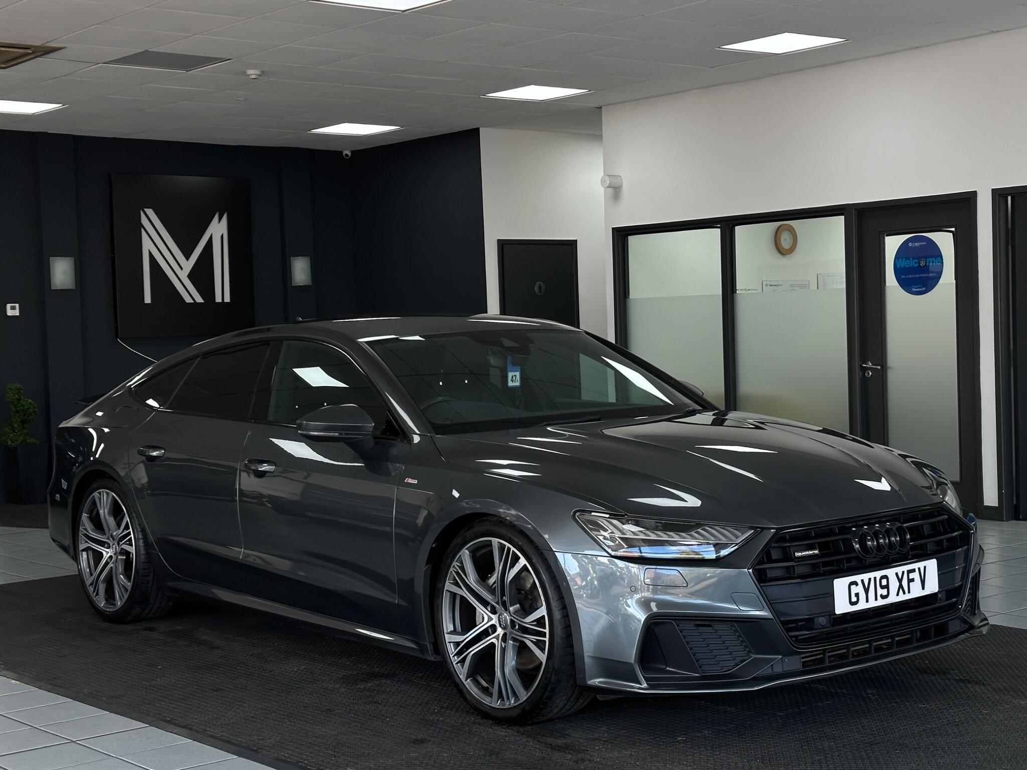 Audi A7 view 2