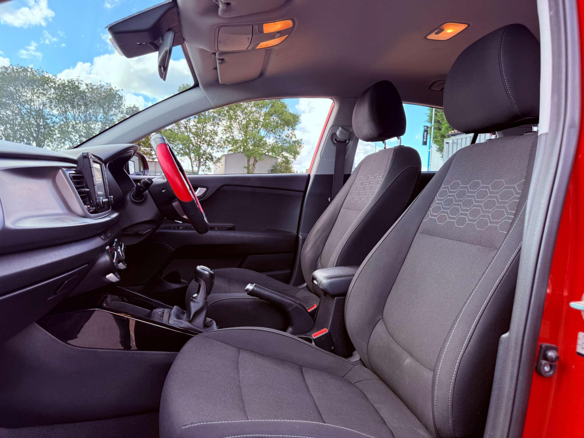 Kia Rio view 73