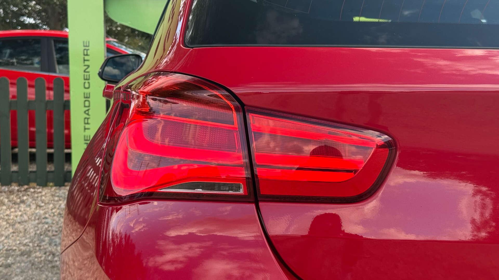 BMW 1 Series view 39