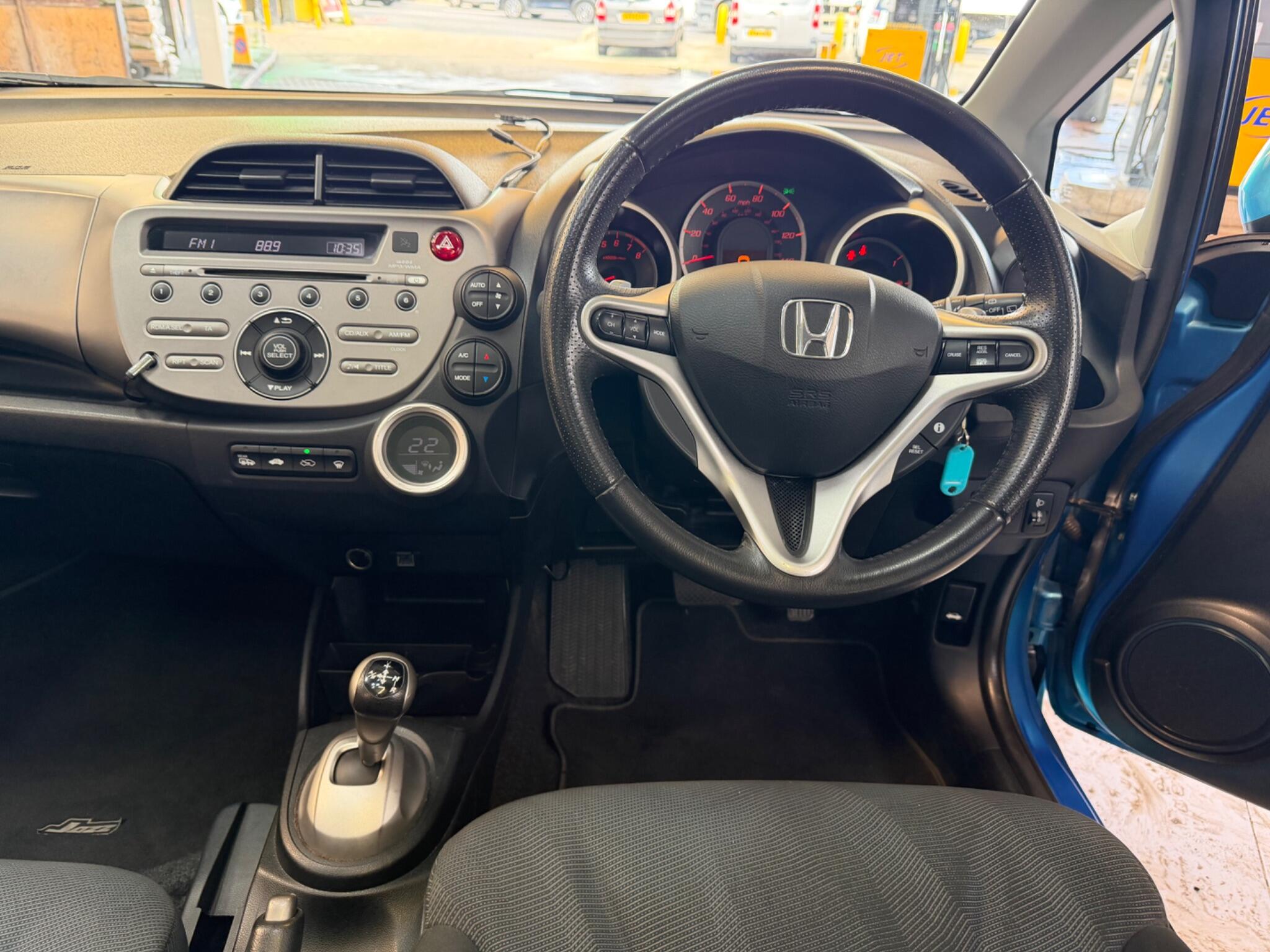 Honda Jazz view 4