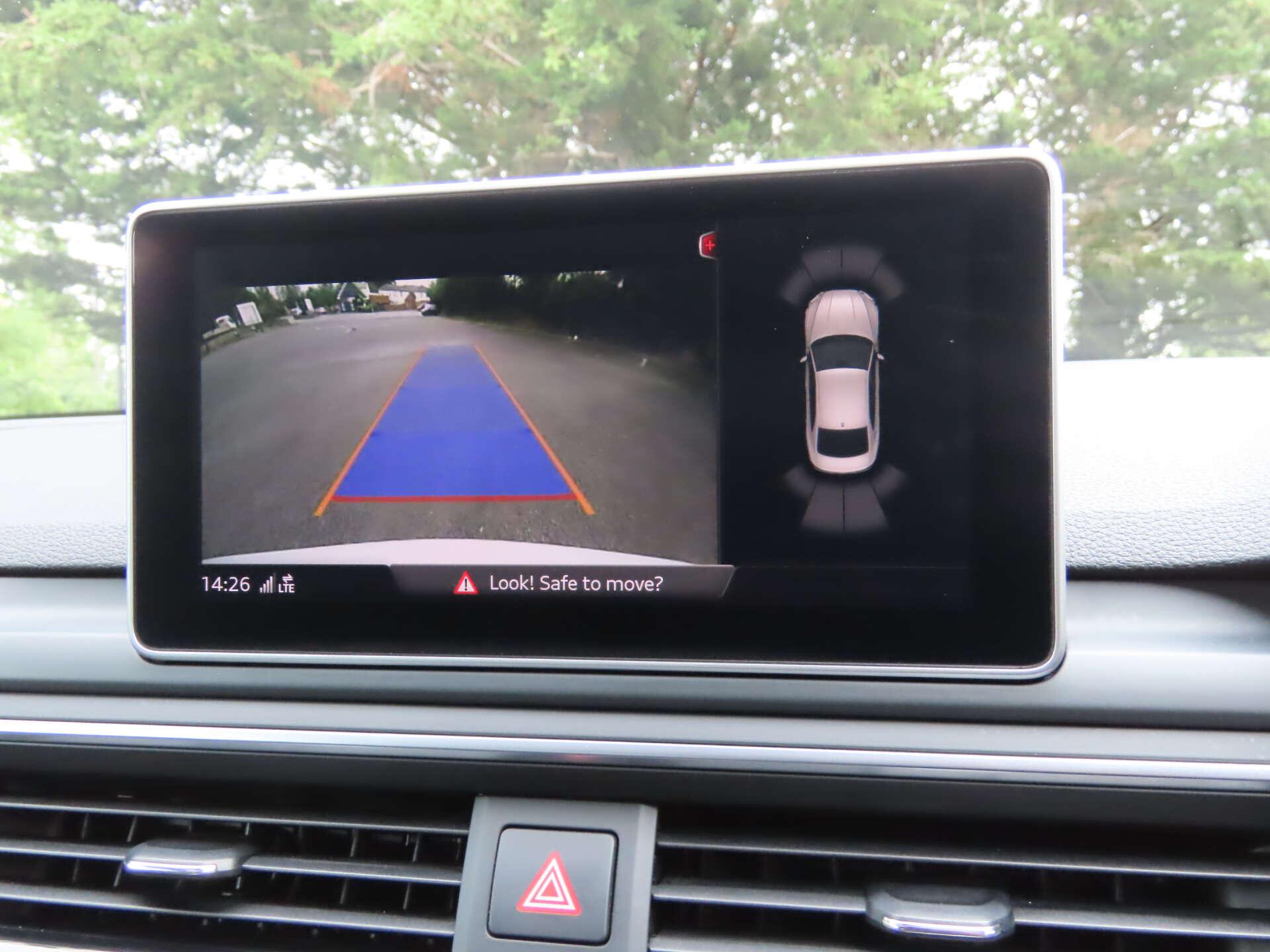Audi RS5 view 13