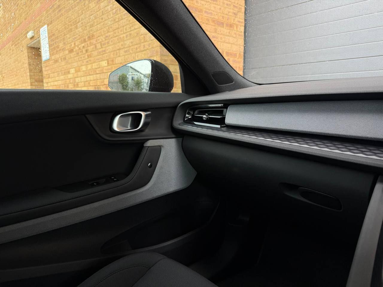 Polestar 2 view 42