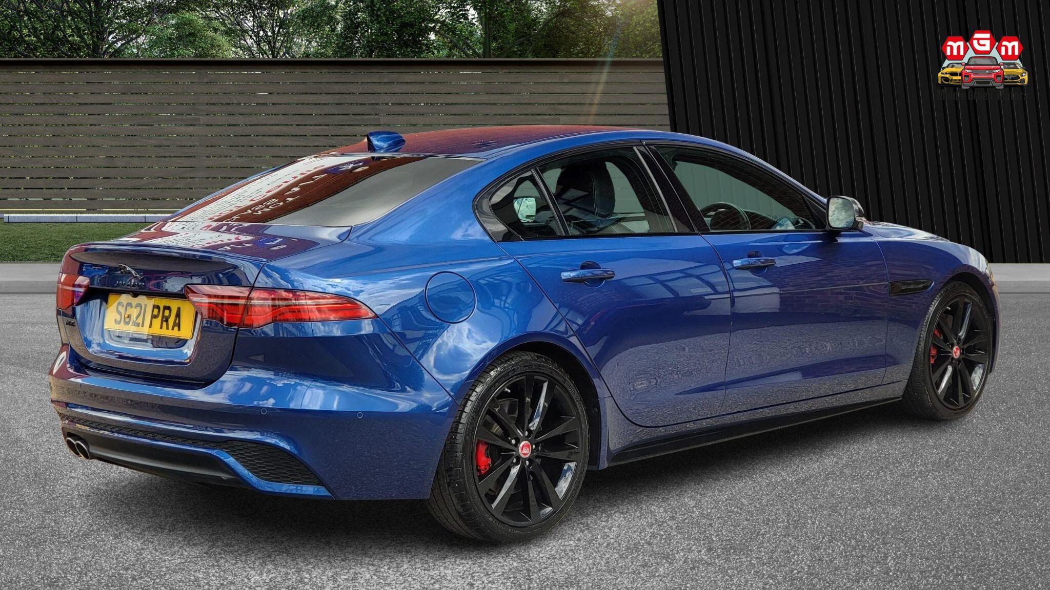 Jaguar Xe view 10