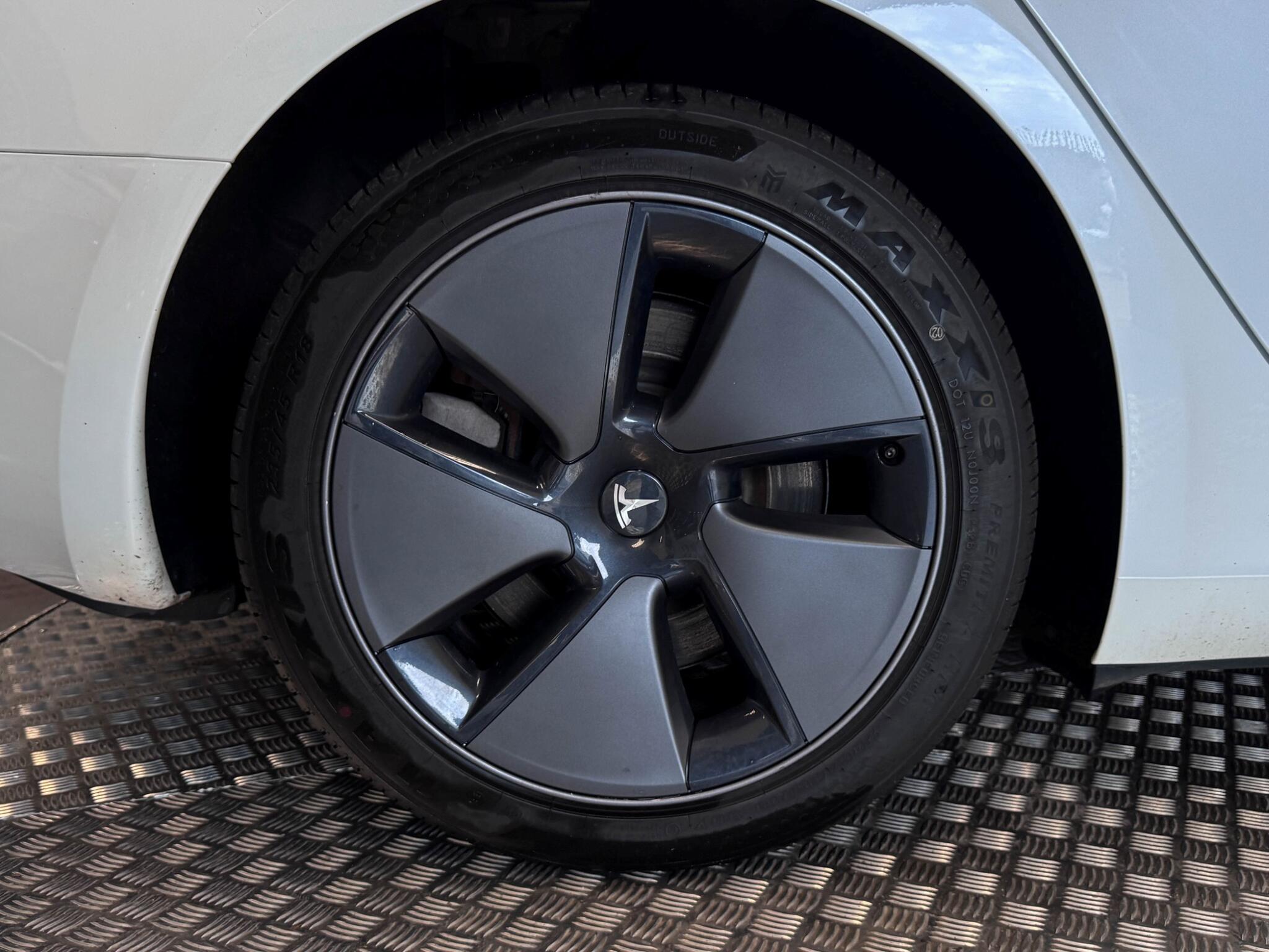 Tesla Model 3 view 51