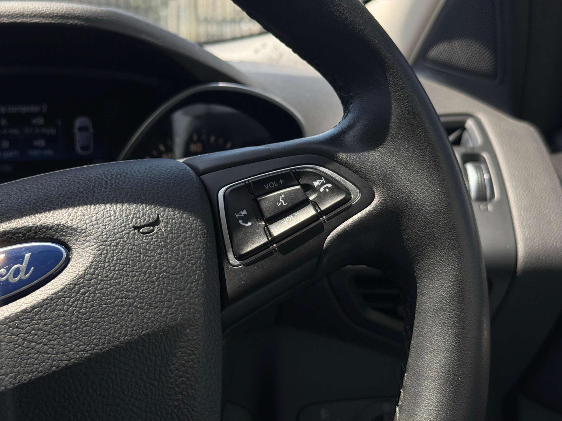 Ford Kuga view 53