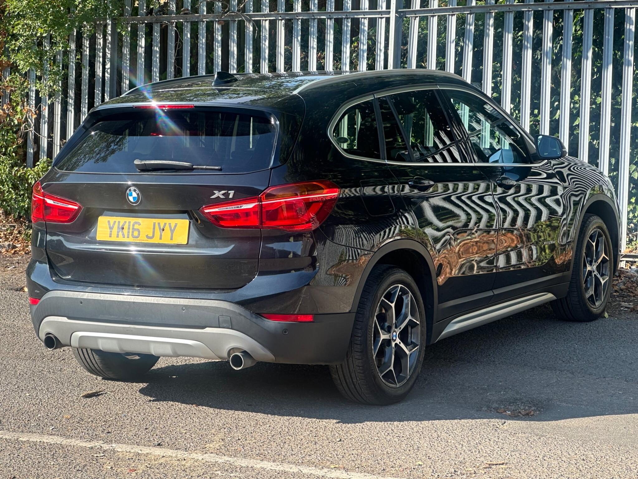 BMW X1 view 6