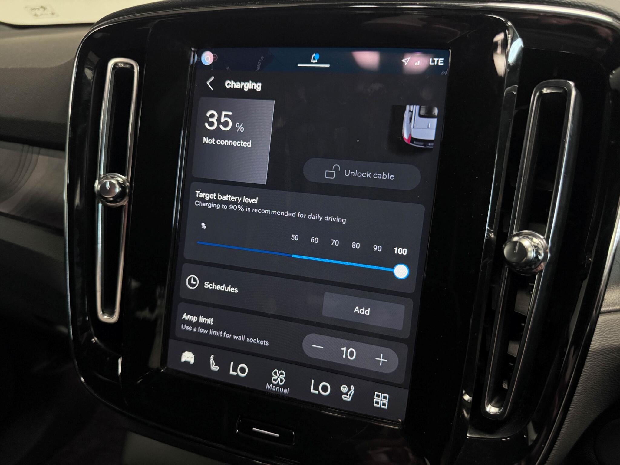 Volvo XC40 view 48