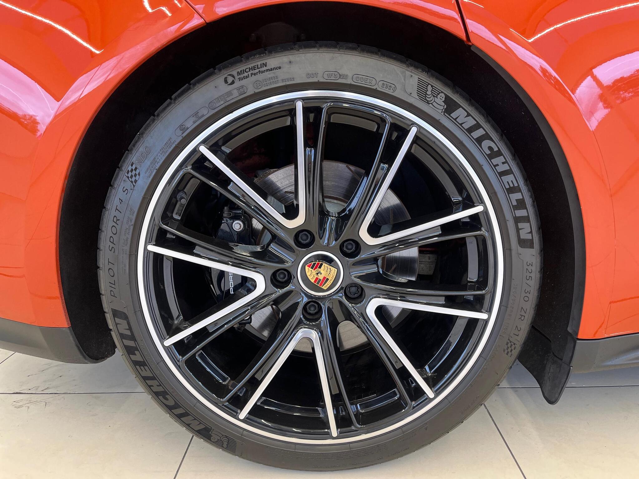 Porsche Panamera view 25