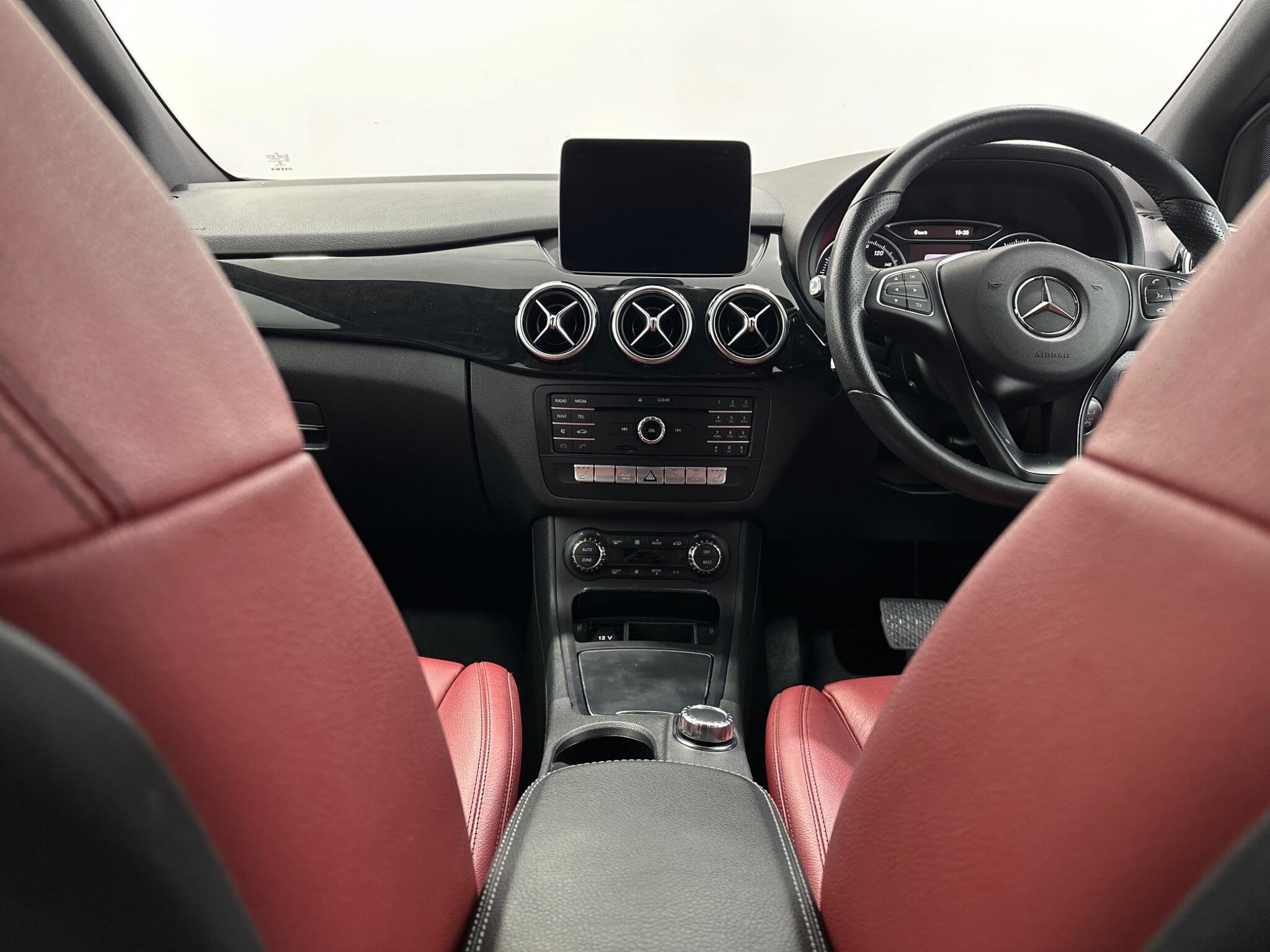 Mercedes-Benz B Class view 20