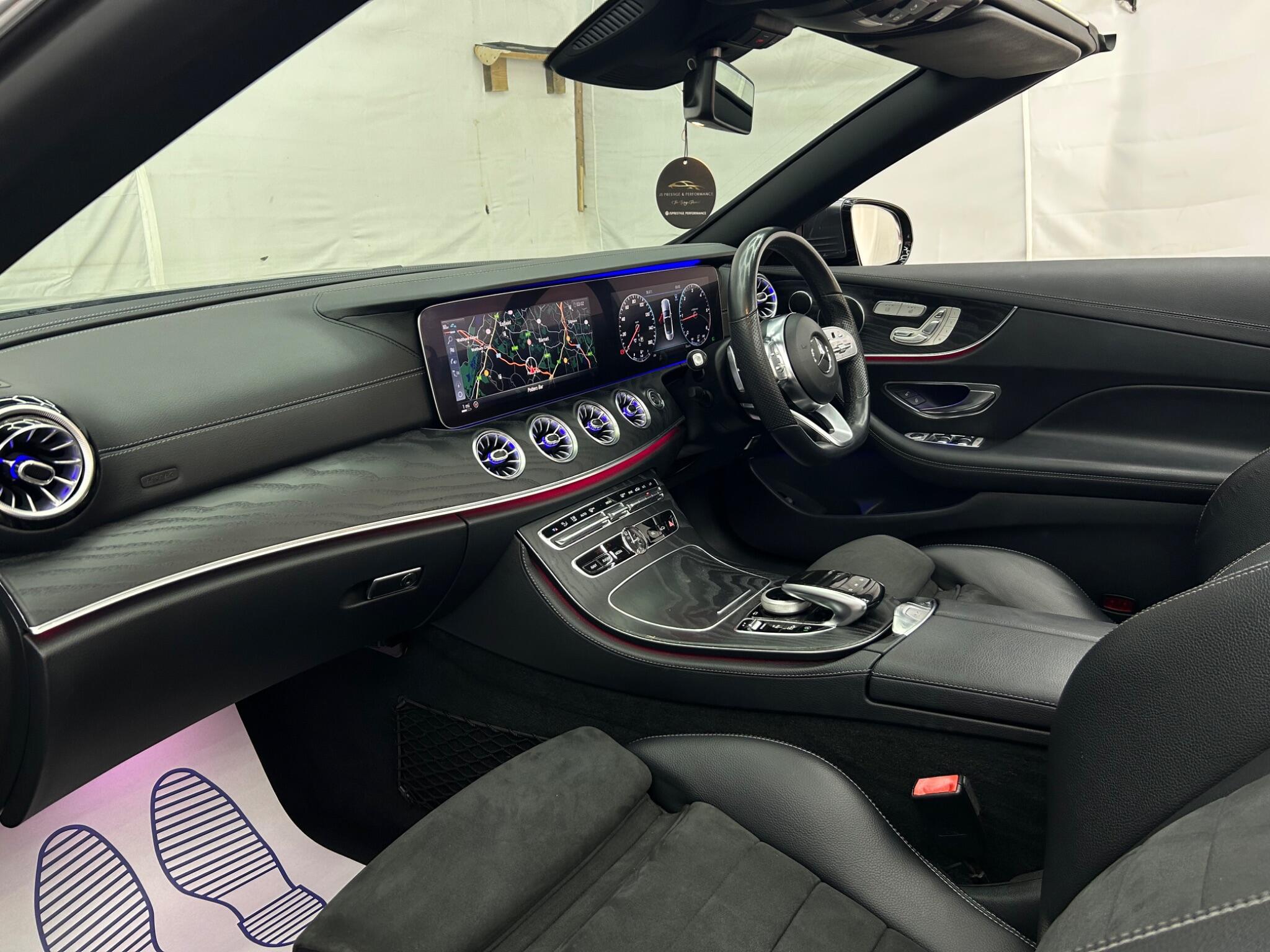 Mercedes-Benz E Class view 13