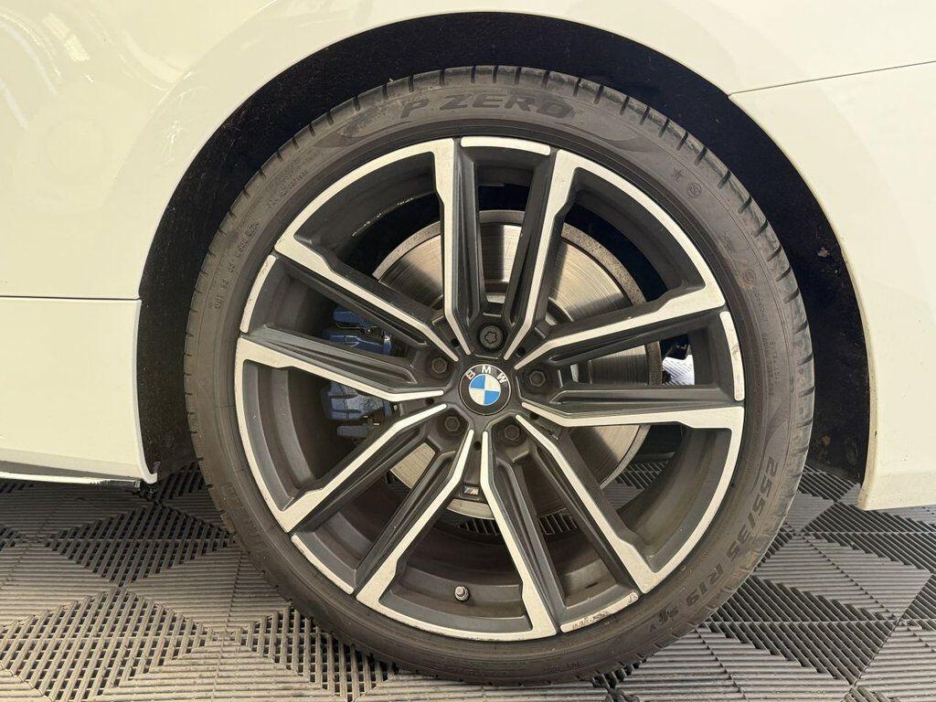 BMW 4 Series view 26