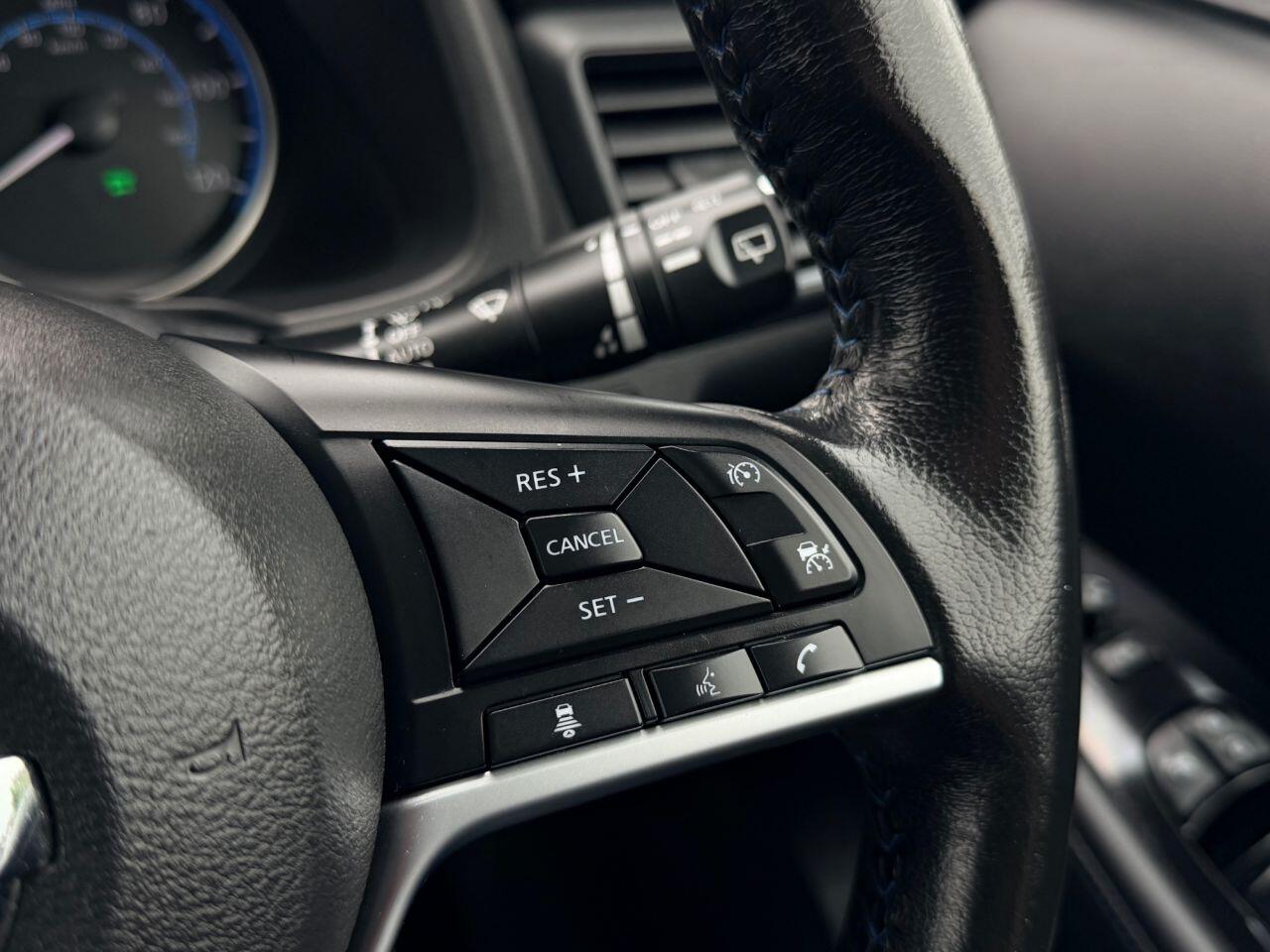 Nissan Leaf view 32
