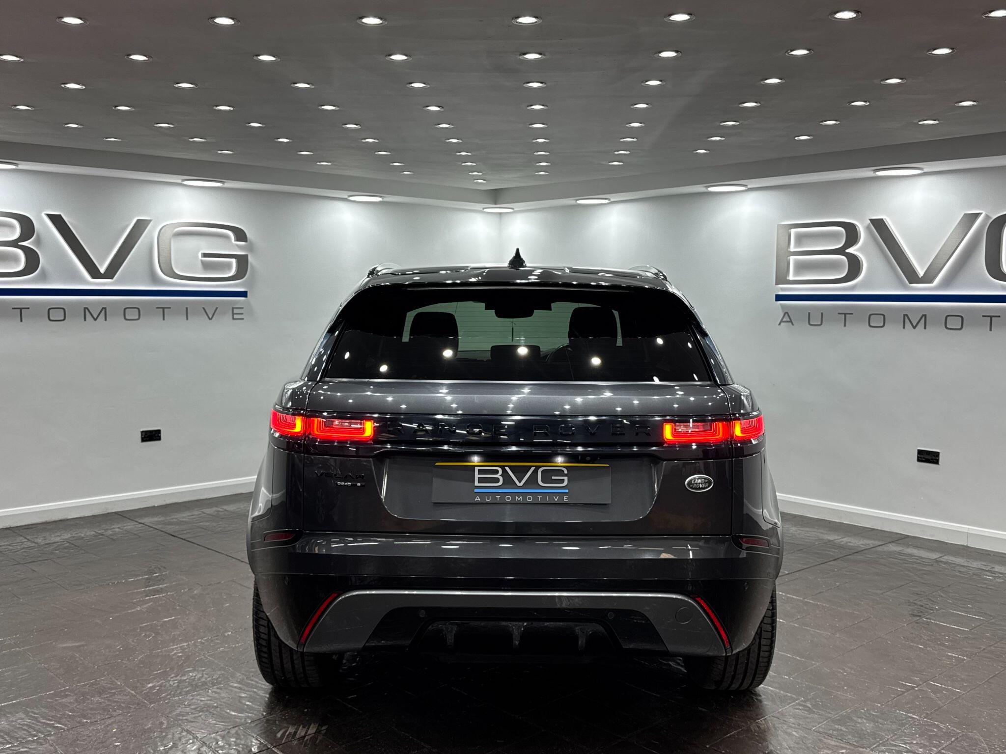 Land Rover Range Rover Velar view 8