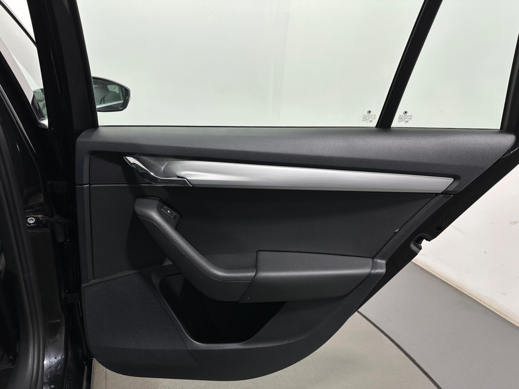 Skoda Octavia view 43